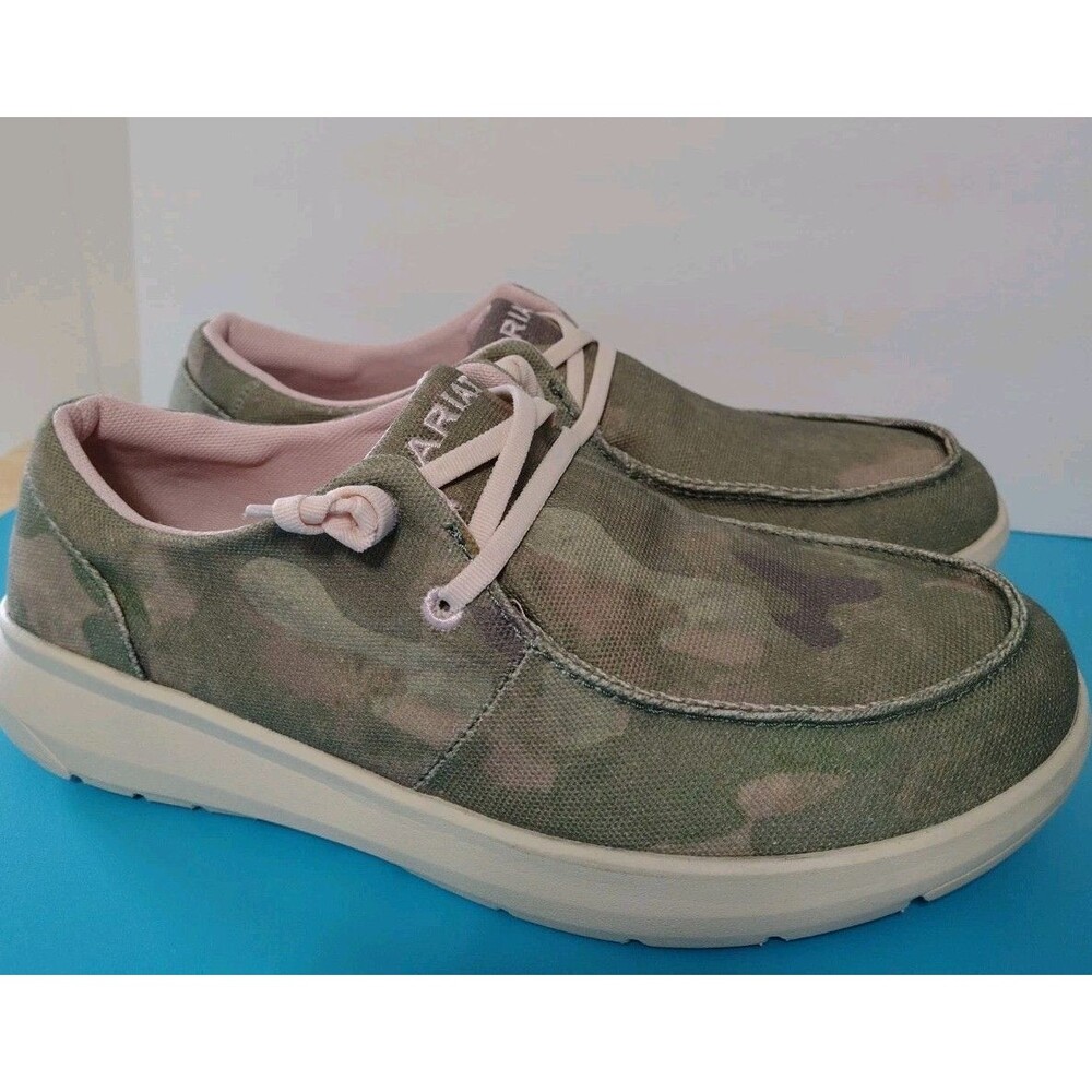 Ariat Womens Hilo Fancy Camo And Pink Slip On Shoes 10042514 Sz 10B EUC Comfort